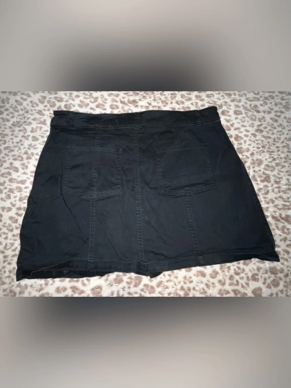 BONGO Black Button-Front Mini Skirt